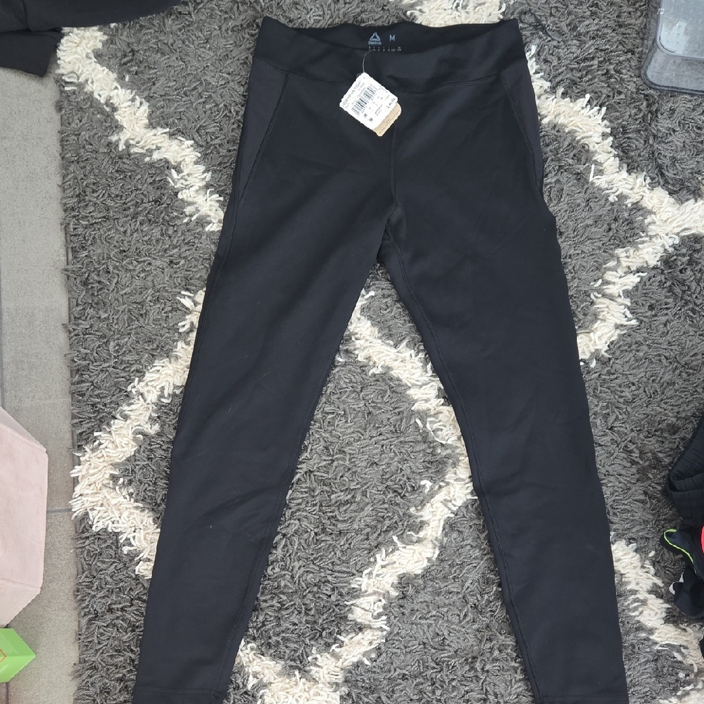 Reebok Black Leggings, 25 Inch Inseam Brand New, Size Medium